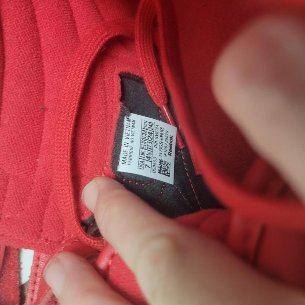 Vintage Red Reebok high-top trainers - Picture 8 of 8